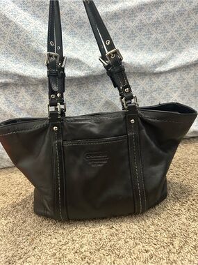 Coach Black Leather Buckle-Detail Tote